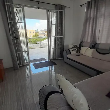 Cozy Appartment Trianon Exterior photo